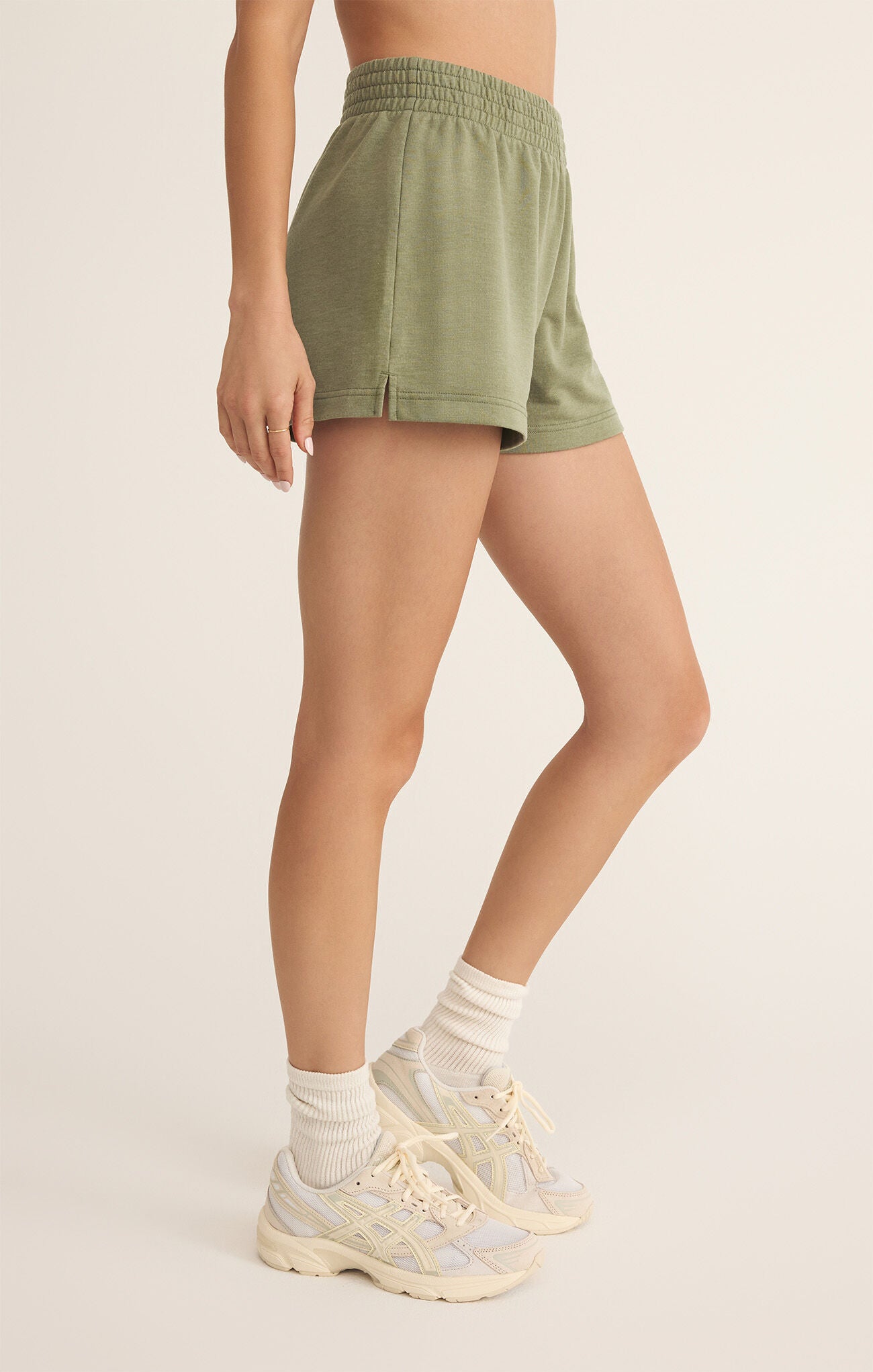 Weekender Short- Avocado