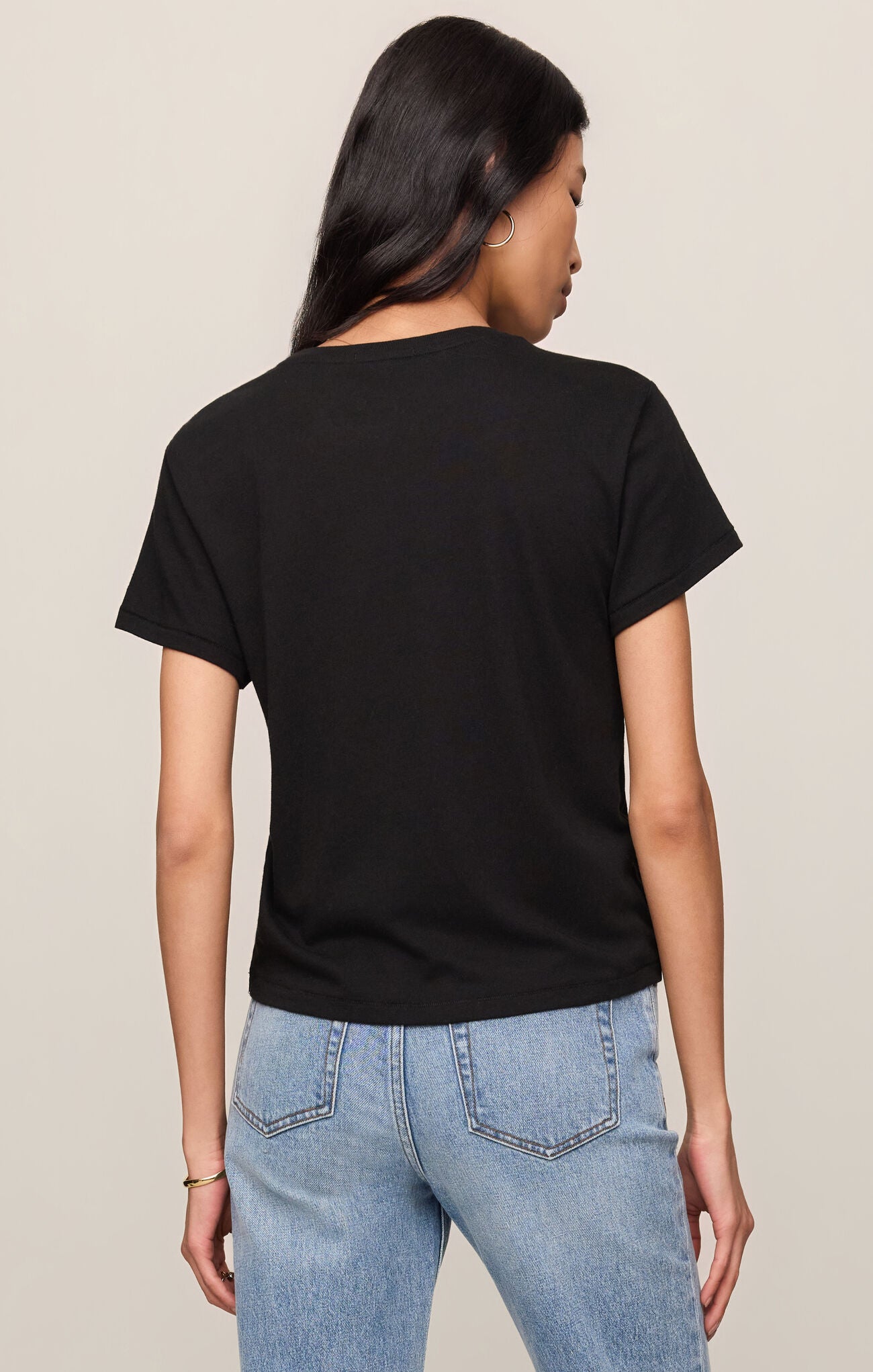 Tourist Tee- Black
