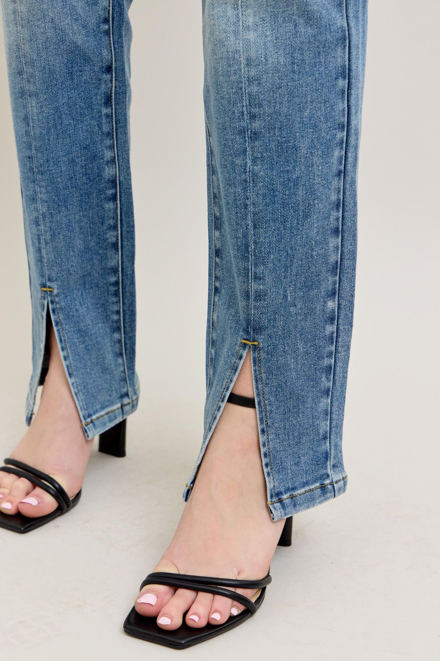 HR Vintage Wash with Slit