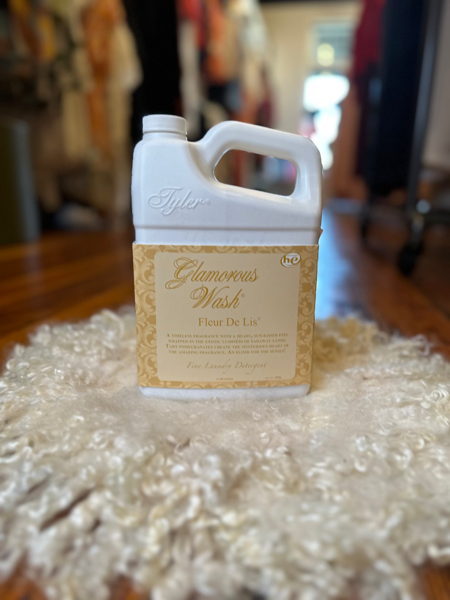 Tyler Glamorous Wash -Fleur De Lis