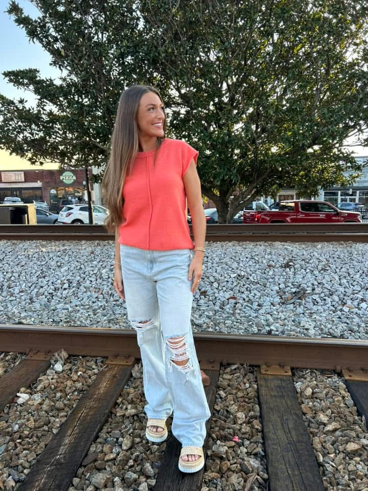 Wishlist CASSIE Sweater Vest - Coral