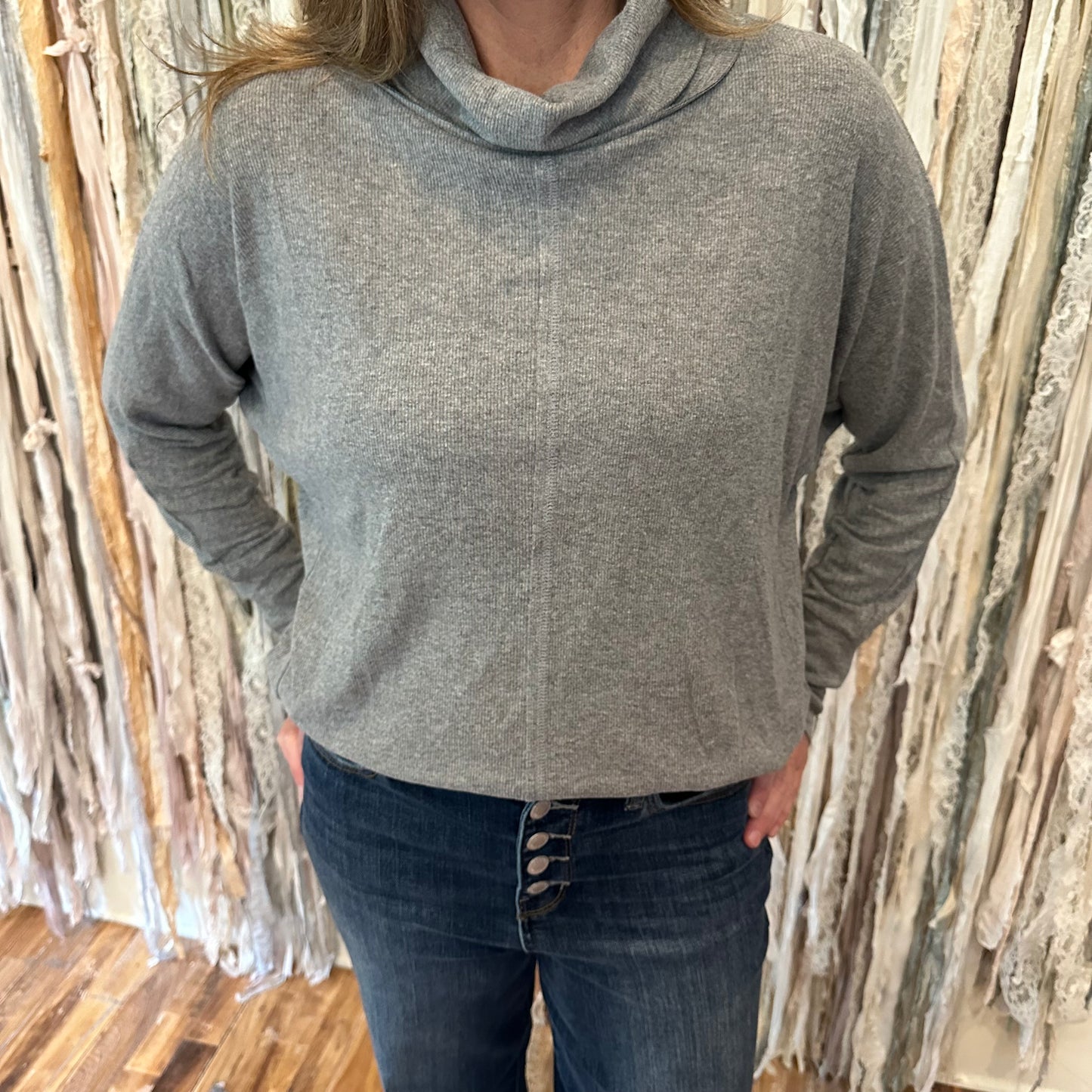 Lightweight Mock Neck Tunic
