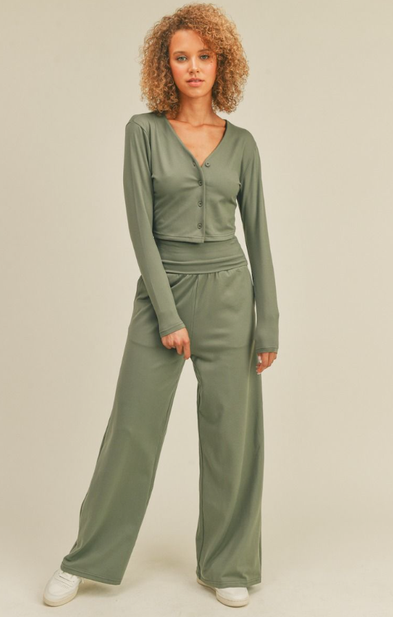 Button-Down Long Sleeve Crop Top