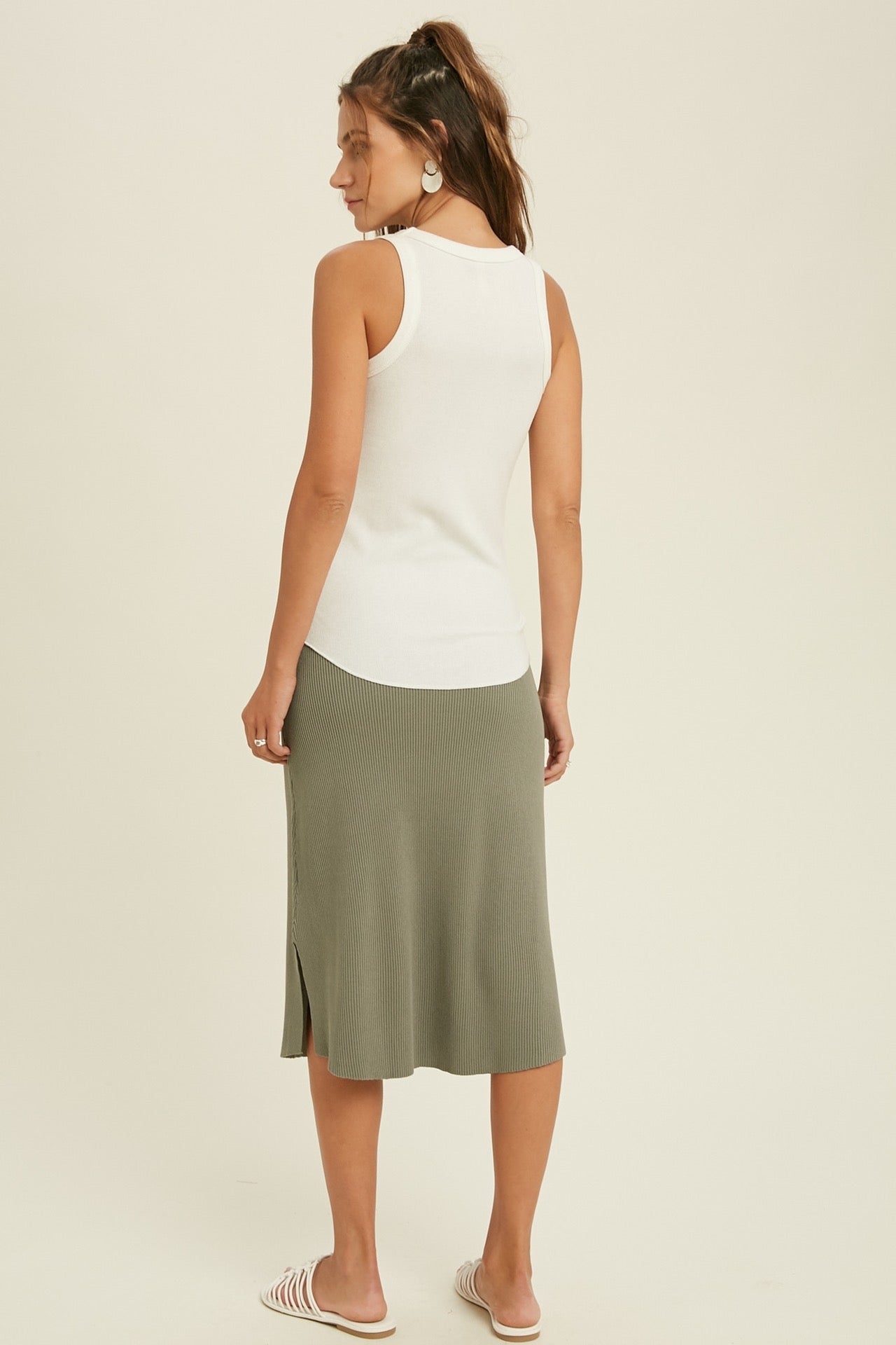 Wishlist® Crew Neck Ribbed Knit Tank Top